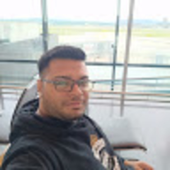 Meet your Posher, Binny - Picture 1 of 1